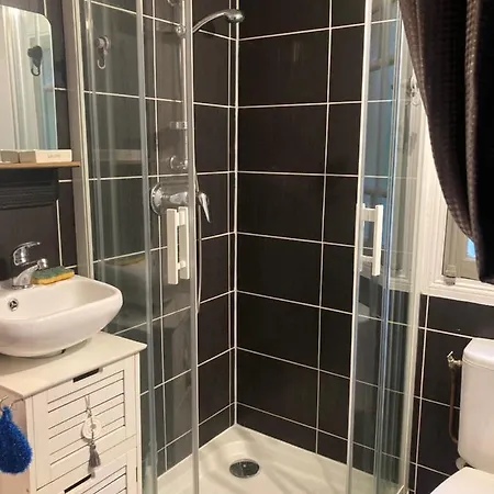 Apartament Plain Pied Dans Maison
